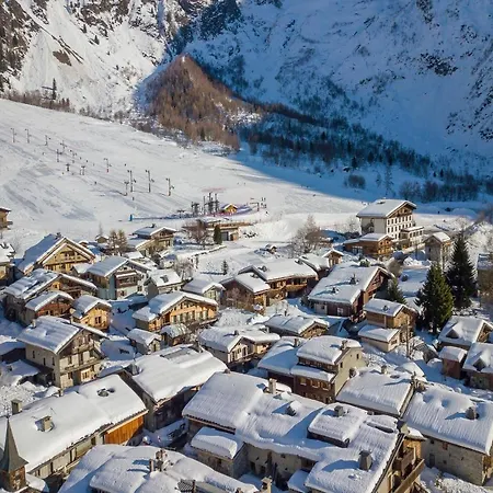 Le Cristal - Lognan 4 * Chamonix